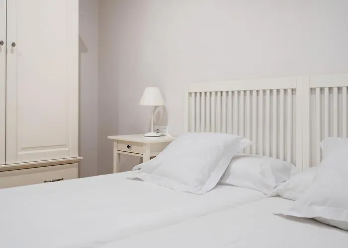 Flateli Pelayo H2 Apartament