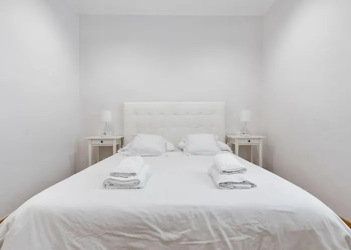 Flateli Pelayo H2 Barcelona